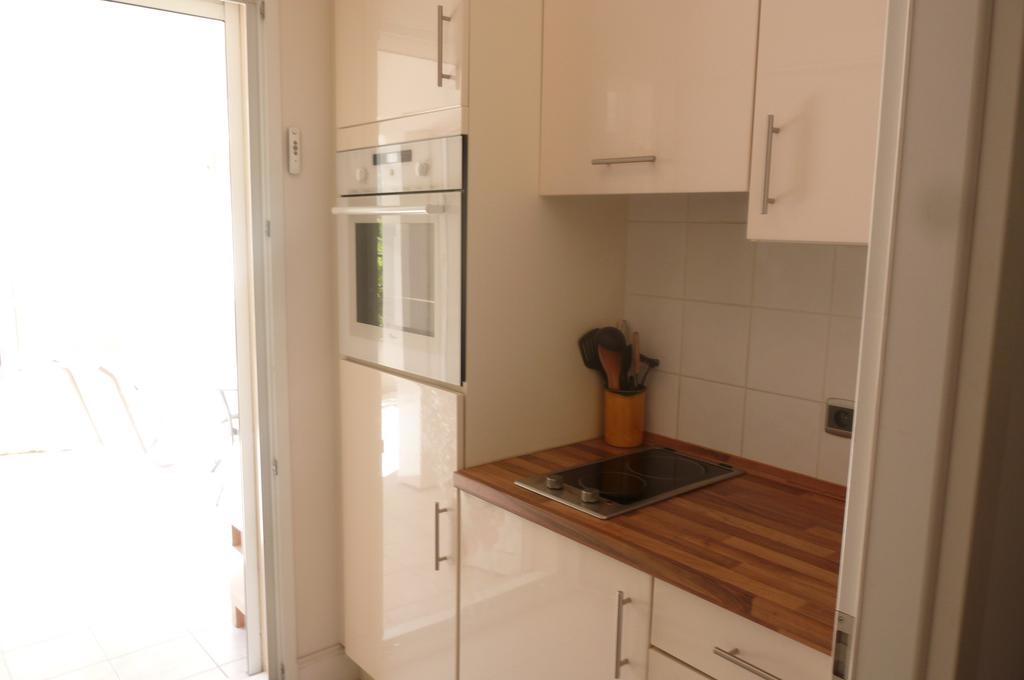 Stunning 2 Bed, 2 Bath Apt On The Cannes Sea Front Has Swimming Pool And Is A Secure Modern Building 464 Zewnętrze zdjęcie