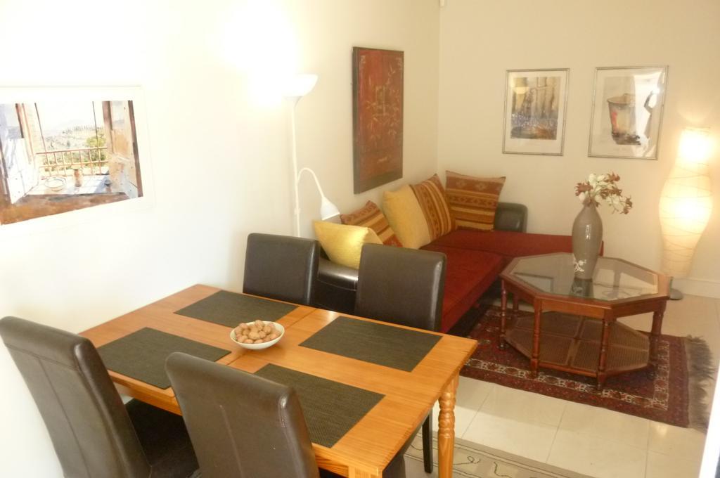 Stunning 2 Bed, 2 Bath Apt On The Cannes Sea Front Has Swimming Pool And Is A Secure Modern Building 464 Zewnętrze zdjęcie