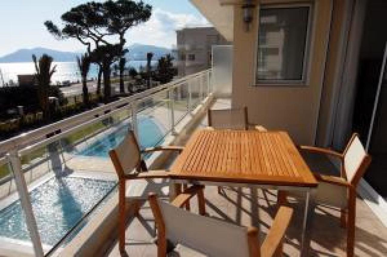 Stunning 2 Bed, 2 Bath Apt On The Cannes Sea Front Has Swimming Pool And Is A Secure Modern Building 464 Zewnętrze zdjęcie