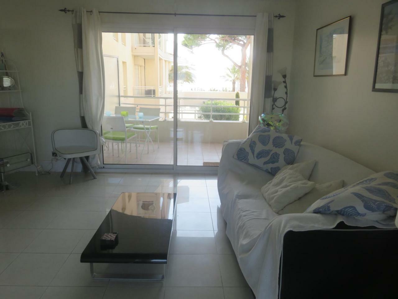 Stunning 2 Bed, 2 Bath Apt On The Cannes Sea Front Has Swimming Pool And Is A Secure Modern Building 464 Zewnętrze zdjęcie